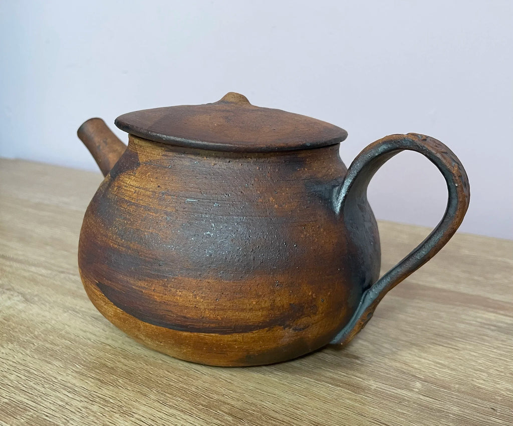 Tara Joshi | Iron Teapot, 2021